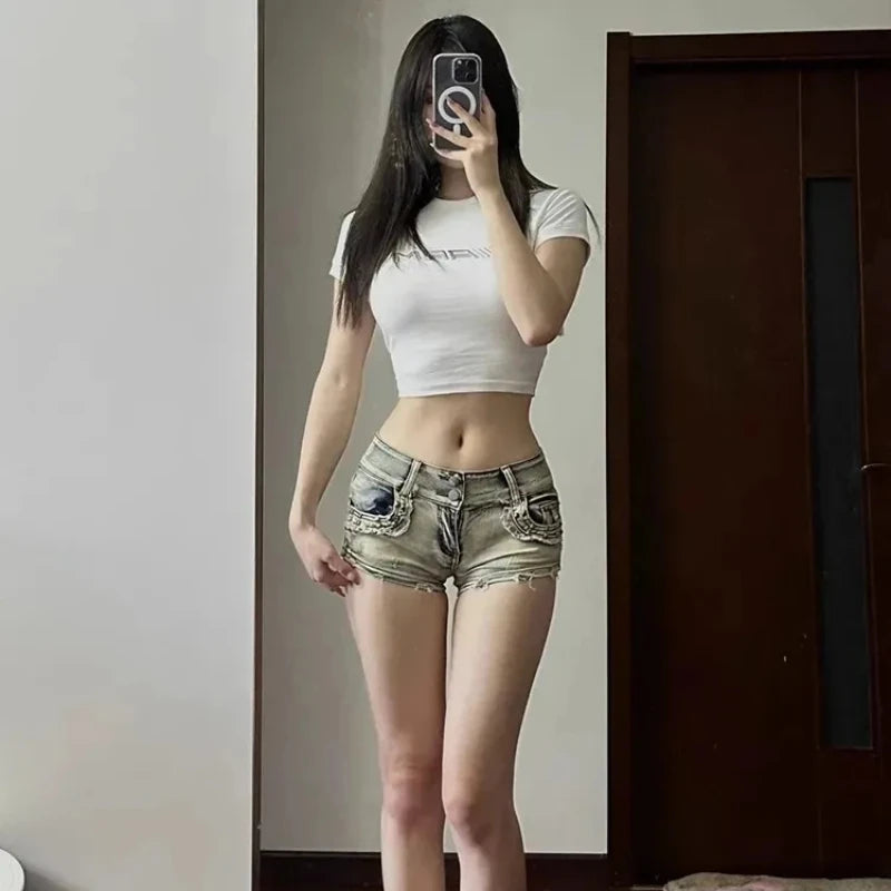Short Jeans Feminino Y2K Skinny ✨